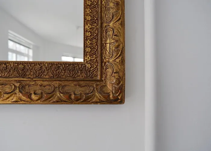 Loft Industrial Con Cine Y Diseno Appartement